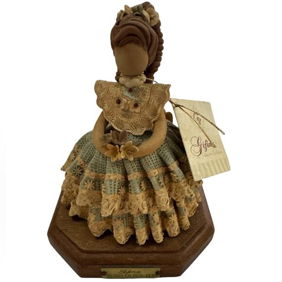 Vtg Gifina Faceless handmade Doll made in Dominican Republic with Porcelanicron - Picture 1 of 8